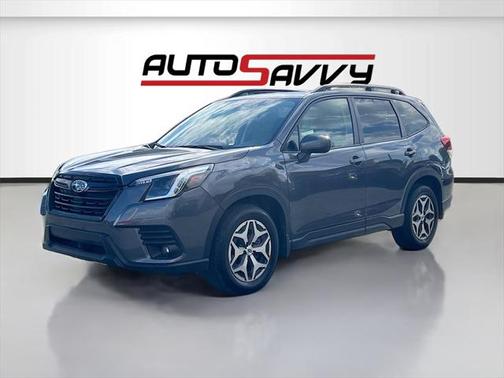 2024 Subaru Forester Premium