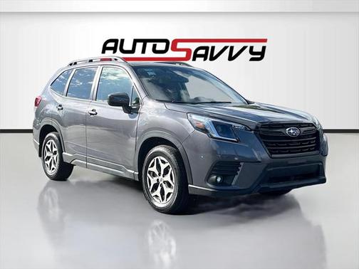 2024 Subaru Forester Premium