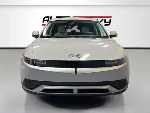 Cyber Gray 2022 Hyundai IONIQ 5 SEL