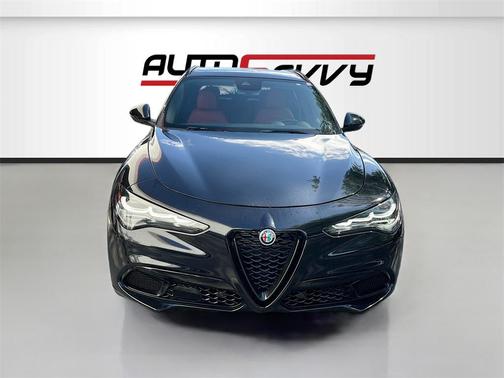 2024 Alfa Romeo Stelvio Veloce AWD
