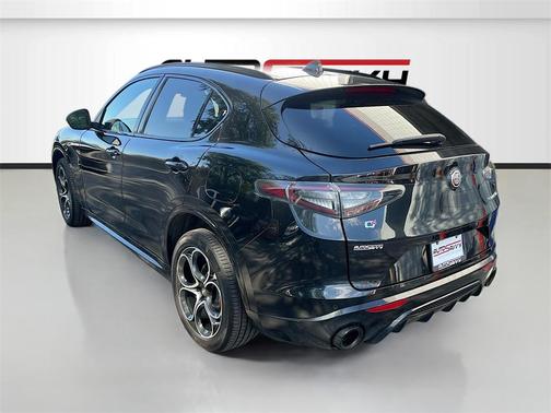 2024 Alfa Romeo Stelvio Veloce AWD