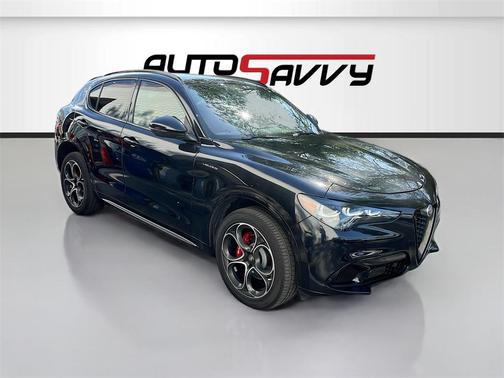 2024 Alfa Romeo Stelvio Veloce AWD