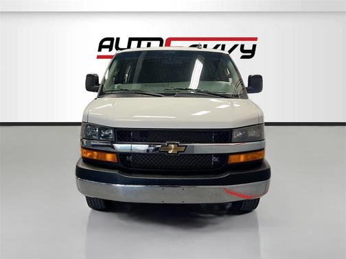 2024 Chevrolet Express 2500 RWD 2500 Regular Wheelbase WT