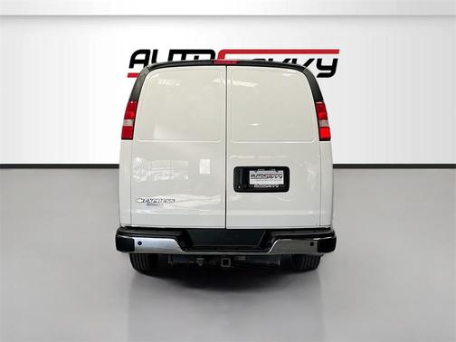 2024 Chevrolet Express 2500 RWD 2500 Regular Wheelbase WT
