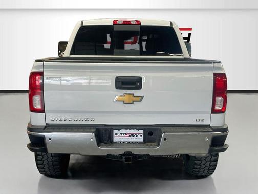 Summit White 2017 Chevrolet Silverado 1500 LTZ