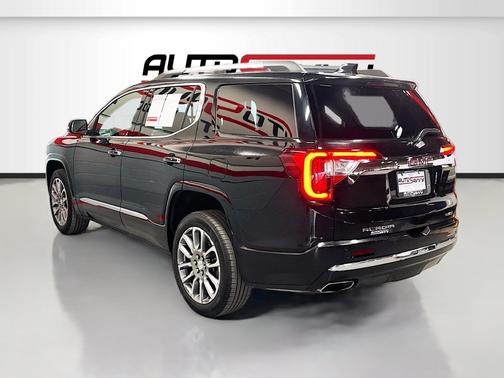 Ebony Twilight Metallic 2022 GMC Acadia Denali