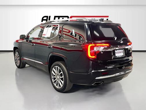 Ebony Twilight Metallic 2022 GMC Acadia Denali