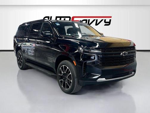 Black 2024 Chevrolet Suburban RST