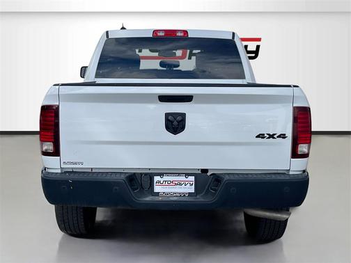 2022 RAM 1500 Classic Warlock Crew Cab 4x4 5'7' Box