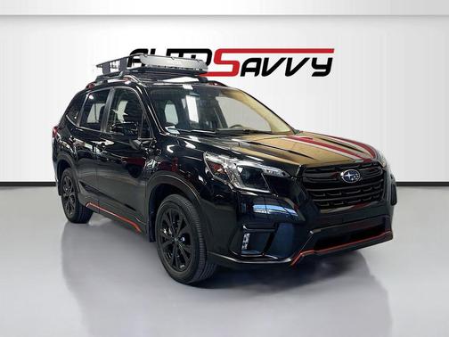 Crystal Black Silica 2024 Subaru Forester Sport