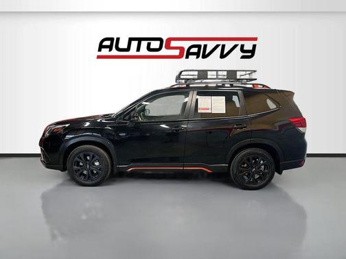 Crystal Black Silica 2024 Subaru Forester Sport