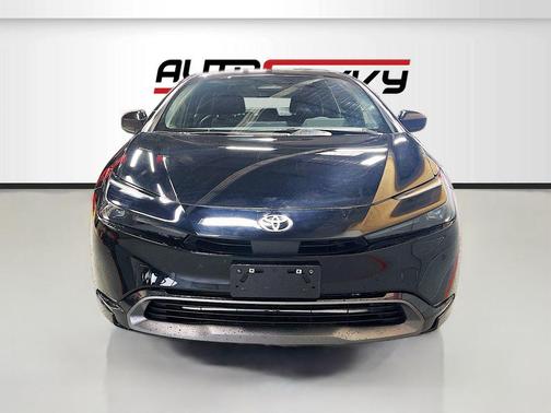 2023 Toyota Prius XLE