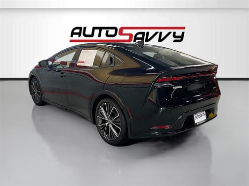 2023 Toyota Prius XLE