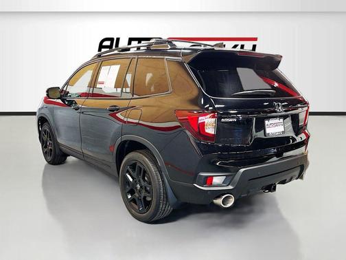 2025 Honda Passport AWD Black