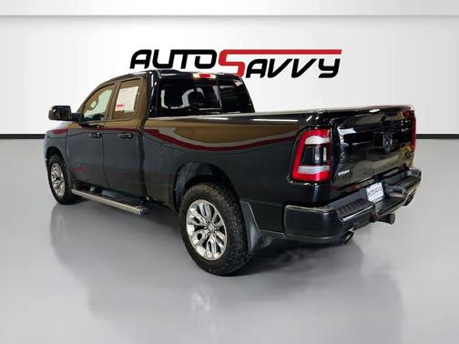 Diamond Black Crystal Pearlcoat 2019 RAM 1500 Rebel