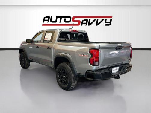 Sterling Gray Metallic 2026 Chevrolet Colorado Trail Boss