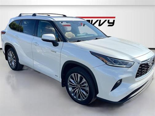 2021 Toyota Highlander Hybrid Platinum