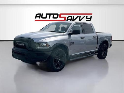 2023 RAM 1500 Classic Warlock Crew Cab 4x4 5'7' Box