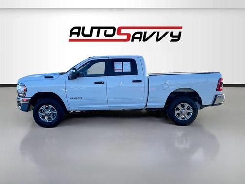 2023 RAM 2500 Big Horn Crew Cab 4x4 6'4' Box