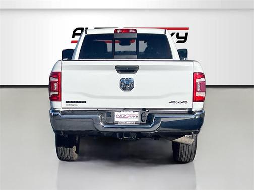 2023 RAM 2500 Big Horn Crew Cab 4x4 6'4' Box