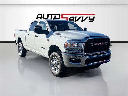 2023 RAM 2500 Big Horn Crew Cab 4x4 6'4' Box