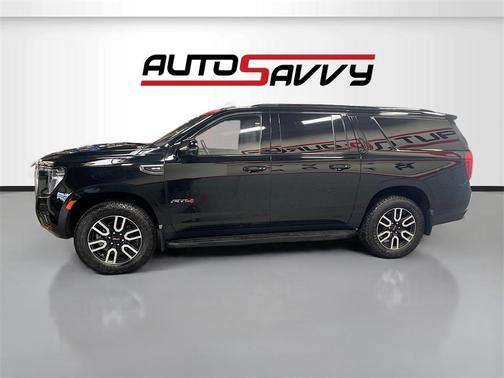 2024 GMC Yukon XL 4WD AT4