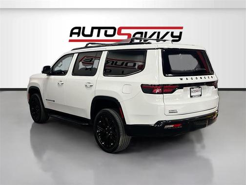 2022 Jeep Wagoneer Series II Carbide 4x4