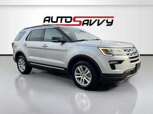 Ingot Silver 2019 Ford Explorer XLT