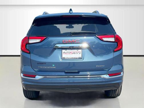 Downpour Metallic 2024 GMC Terrain Denali