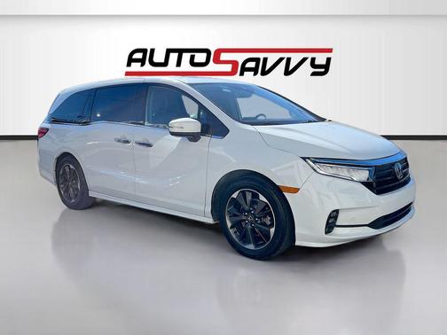 Platinum White Pearl 2023 Honda Odyssey Elite