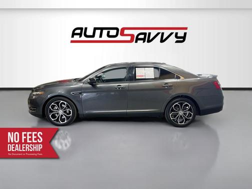 Magnetic 2018 Ford Taurus SHO