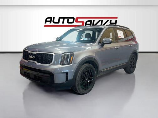 Everlasting Silver 2023 Kia Telluride EX X-Line
