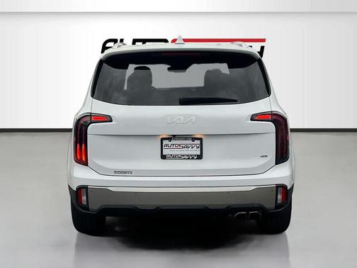 Glacial White Pearl 2023 Kia Telluride SX Prestige