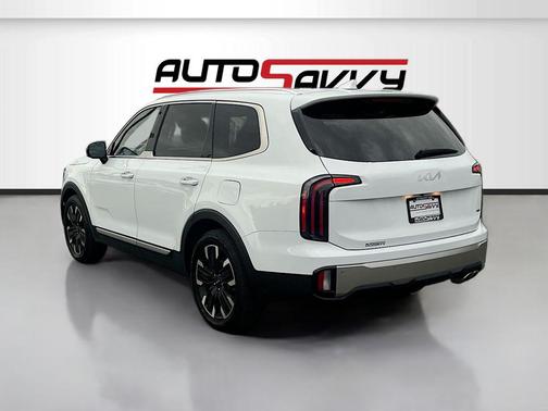 Glacial White Pearl 2023 Kia Telluride SX Prestige