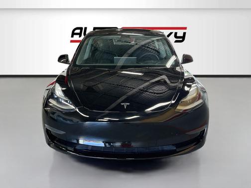 Black 2023 Tesla Model 3 Base