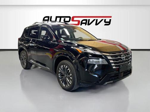 Super Black 2025 Nissan Rogue Platinum