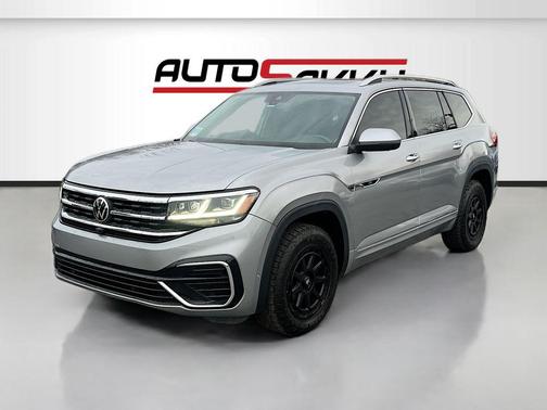 Platinum Gray Metallic 2022 Volkswagen Atlas 3.6L SEL Premium