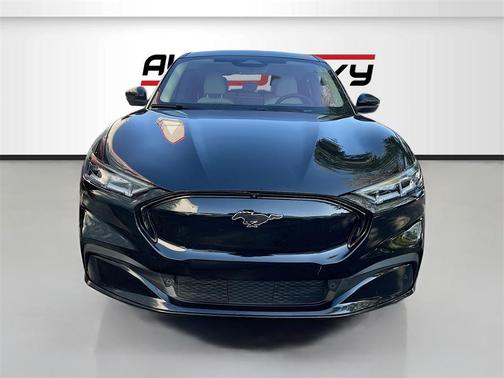 2022 Ford Mustang Mach-E Premium