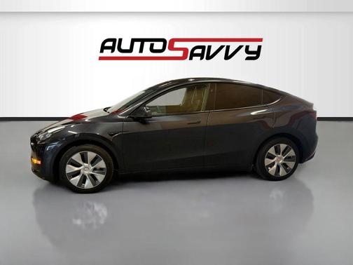Solid Black 2024 Tesla Model Y Long Range Dual Motor All-Wheel Drive