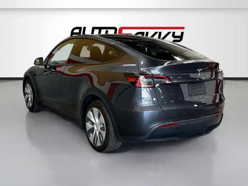 Solid Black 2024 Tesla Model Y Long Range Dual Motor All-Wheel Drive