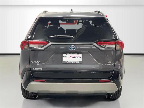 2024 Toyota RAV4 Hybrid SE