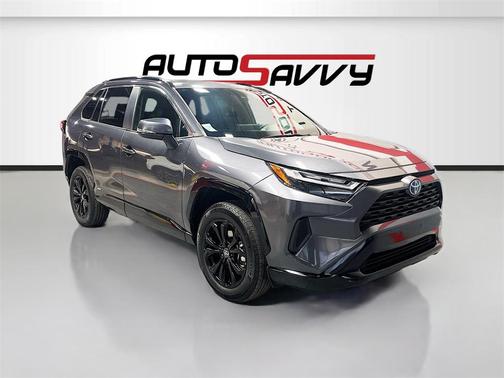 2024 Toyota RAV4 Hybrid SE