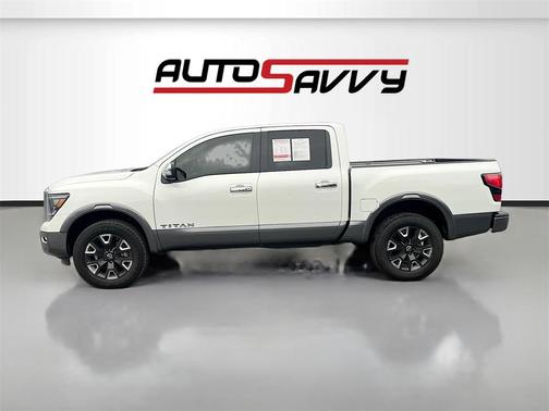 2024 Nissan Titan Platinum Reserve
