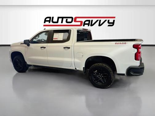 Summit White 2023 Chevrolet Silverado 1500 LT Trail Boss