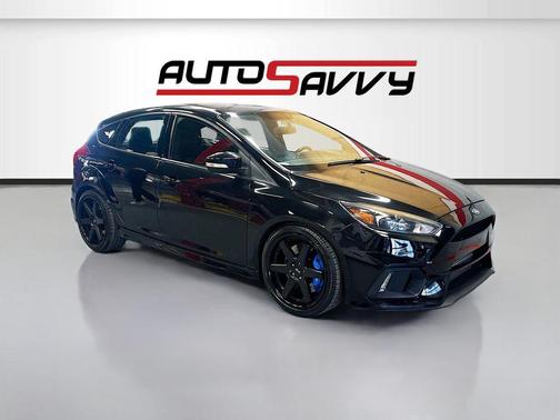 Shadow Black 2017 Ford Focus RS Base