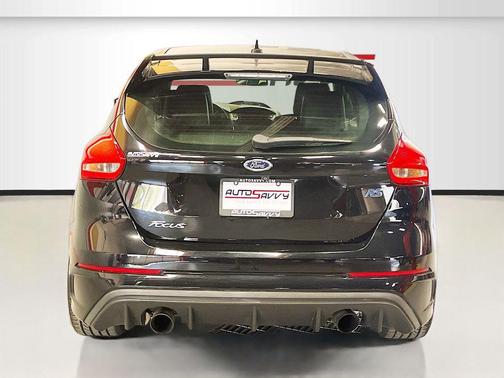 Shadow Black 2017 Ford Focus RS Base