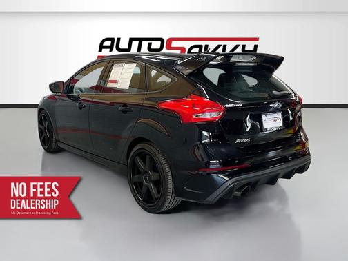 Shadow Black 2017 Ford Focus RS
