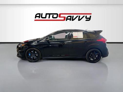 Shadow Black 2017 Ford Focus RS Base