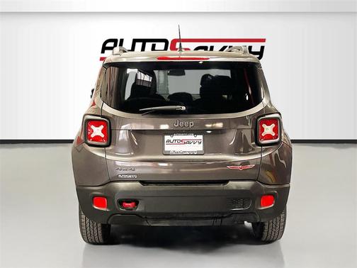 2016 Jeep Renegade Trailhawk