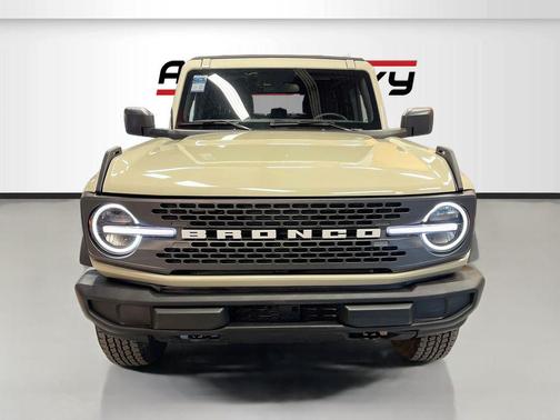 Desert Sand 2025 Ford Bronco Big Bend